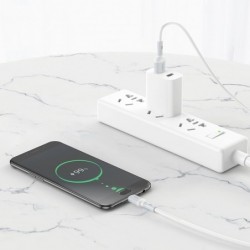 Καλώδιο Σύνδεσης Hoco X65 Prime USB σε Micro USB για Γρήγορη Φόρτιση και Μεταφορά Δεδομένων 2.4A Λευκό 1m