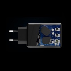 Φορτιστής Ταξιδίου Green Cell CHARGC03 ChargeSource3 3xUSB 30W 3 x USB 5V 2.4A x2, 12V 1.5A x1με fast charging Ultra Charge